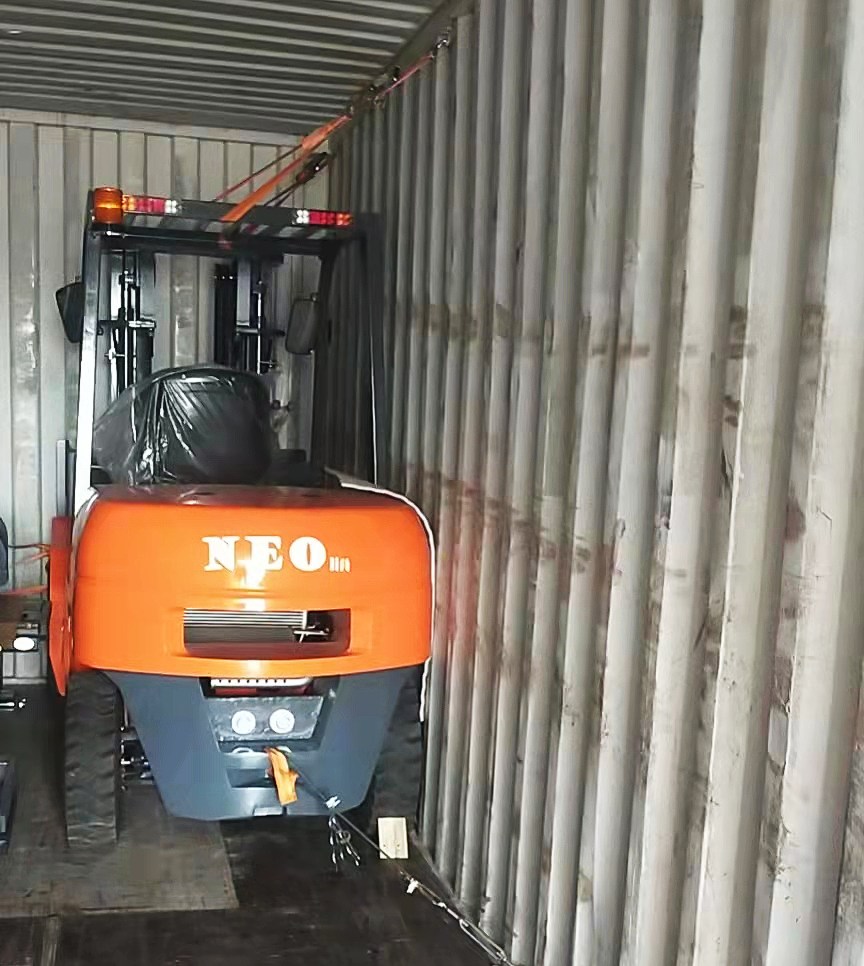 NEOlift Diesel Forklift